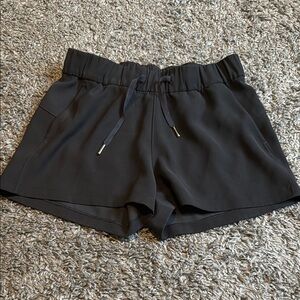 Lululemon On The Fly Black Women's Shorts